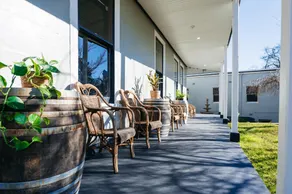 Hotel Etico at Mount Victoria Manor - Image 4