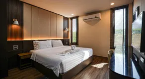 Momtikcamp Hotel - Image 2
