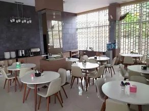 Sutan Raja Guest House Cirebon - Image 4