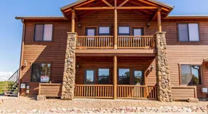 Elegant Cottage with Wonderful Views near FH Lake - Image 4