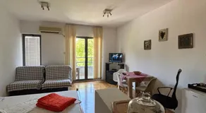 Apartment The Royal Pg - Image 2