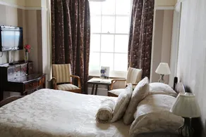 Walpole Bay Hotel - Image 5