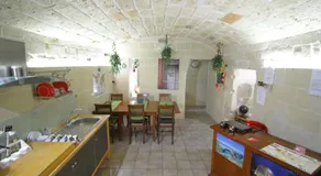 White Suite B&B - Image 3