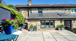 Finest Retreats - Sisu Bakewell, Limestones Cottage - Image 4