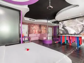 Soho Theme Hotel - Image 4