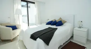 Casares Del Mar Luxury Apartments penthouse with beach access - Image 2