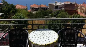 Kristallia Rooms - Image 4