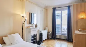 St Germain des Prés, Paris - Image 2