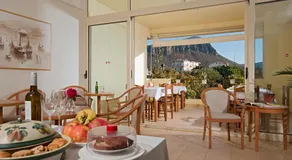Fotis Studios Apartments - Image 2