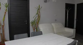JOHN'S ROOMS - Image 3