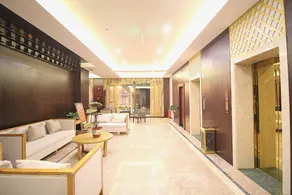 Snowland Love Song Hotel - Image 5