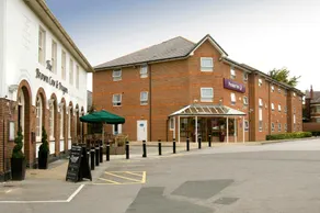 Premier Inn Leeds East - Image 3