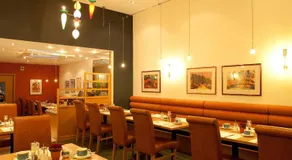 Hotel Plaza - Image 2