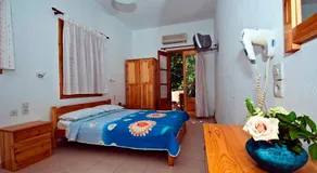 Athina Apartments - Image 2