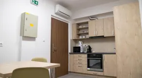 Rozmaring Apartmanház - Image 5