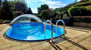 Pool Apartments - Image 2