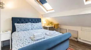 Stonefall Home Stay - Image 2