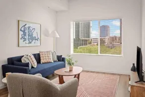 Luxury 1bedroom 1bath with balcony Midtown Phoenix - Image 2