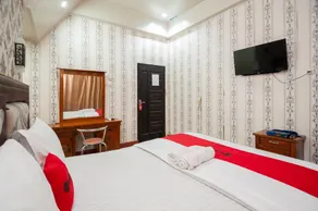 RedDoorz Syariah at Bumi Siliwangi Residence Padang - Image 5