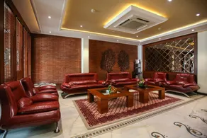 The IC's Hotel - Image 2