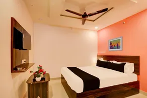 Hotel O S L N Grand - Image 2
