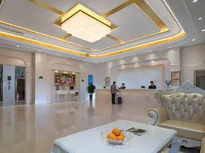 Vienna Hotel Guangdong Zhaoqing Sihui Center Jade Expo Market - Image 3