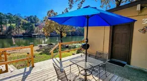 #02 - Unique Lakeside Studio Cottage- Pet Friendly - Image 2