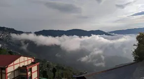 Darjeeling Homestay Nyano Ghar - Image 3