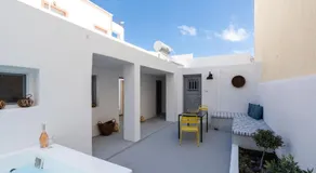 Villa Tholos & Prive Jacuzzi - Image 3