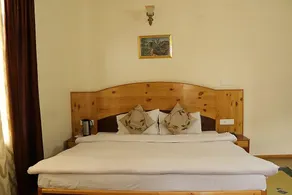 Hotel Mountain Trail Manali - Image 4