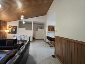 Serene Escape in Altona Meadows - Image 3