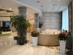 Shanghai Noble Center - Image 4