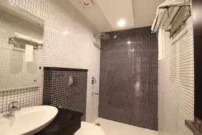 Hotel Sandstone - Image 5