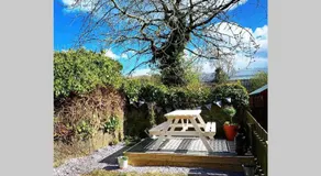 The Nook - A stylish apartment with garden, near the beach - Image 5