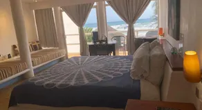 Casa de las Olas Surf & Beach Club - Image 2
