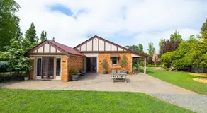 Pierrepoint Accommodation - Image 2