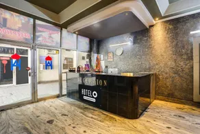 Hotel O Tajganj Near Taj Mahal West Gate - Image 4