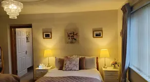Hawthorn Lodge - Image 2