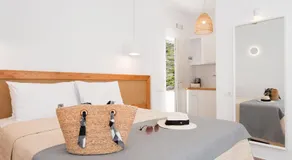 Studios Mirtia - Image 2
