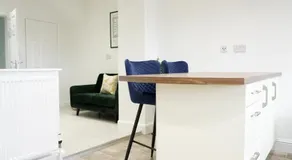 Rhyber Avenue - Image 3