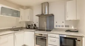 Two Bedroom Modern Apartment - Image 2