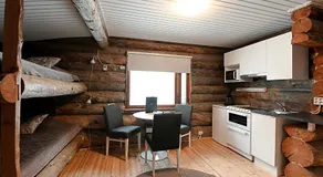 Classic Log Cabin Ski-in Ski-out - Image 2
