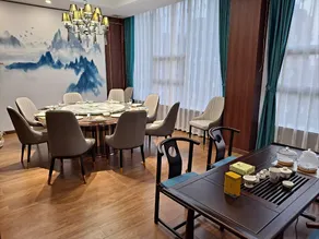 Ao Cheng International Hotel - Image 2
