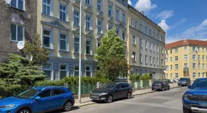 Spacious Apartment with WiFi & Smart TV Remote Working by Noclegi Renters - Image 4
