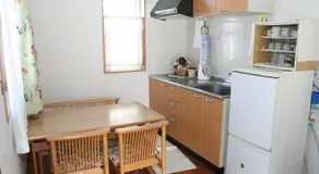 Bon's Home - Image 5