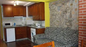 Apartamentos Entrepalacios - Image 4