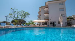 Apartamentos AR Muntanya Mar - Image 2