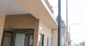 Mission Motel - Image 2