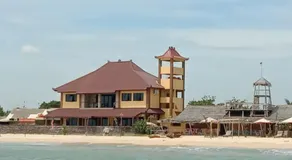 Omah Laut Bondo Jepara - by the beach, direct view of the sea, great base for water sports - Image 4