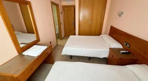 Hostal Fuentes - Image 5